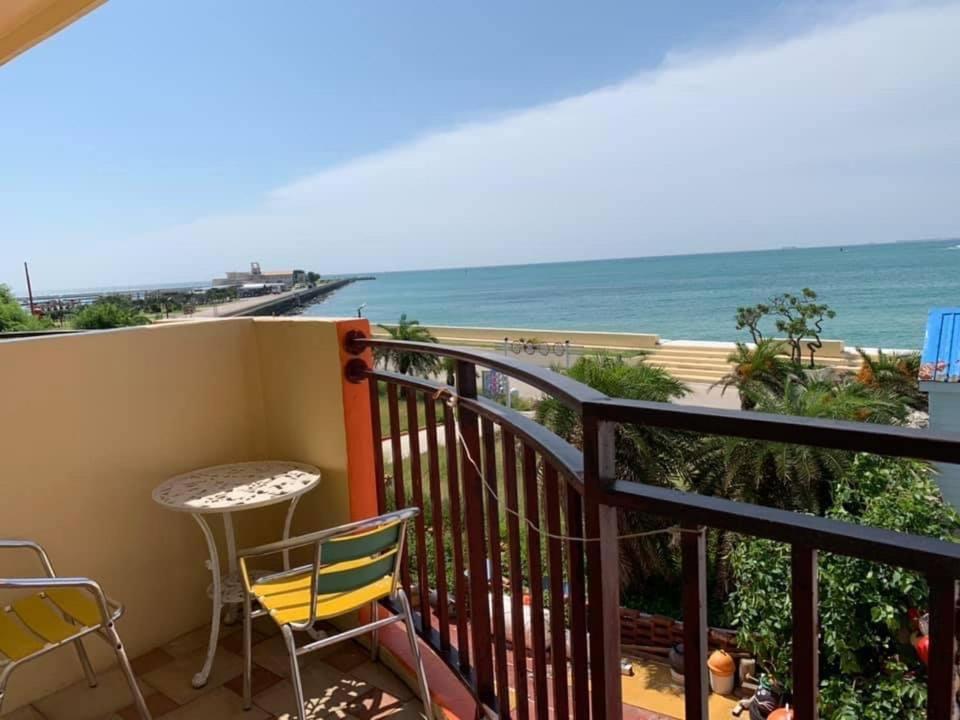 Captain'S Homestay Baisha Экстерьер фото